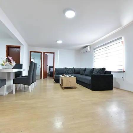 Apartmani Filipovic Vrdnik Exterior photo